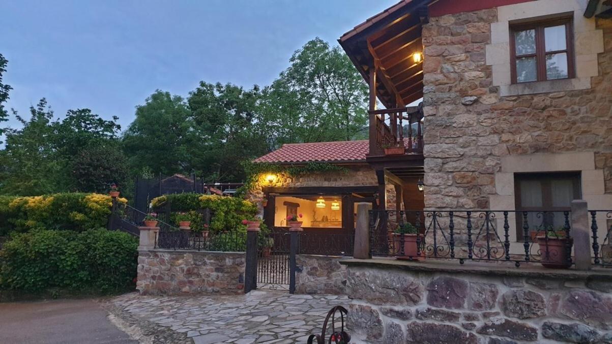 Casa Rural Caborzal Renedo De Cabuerniga Экстерьер фото