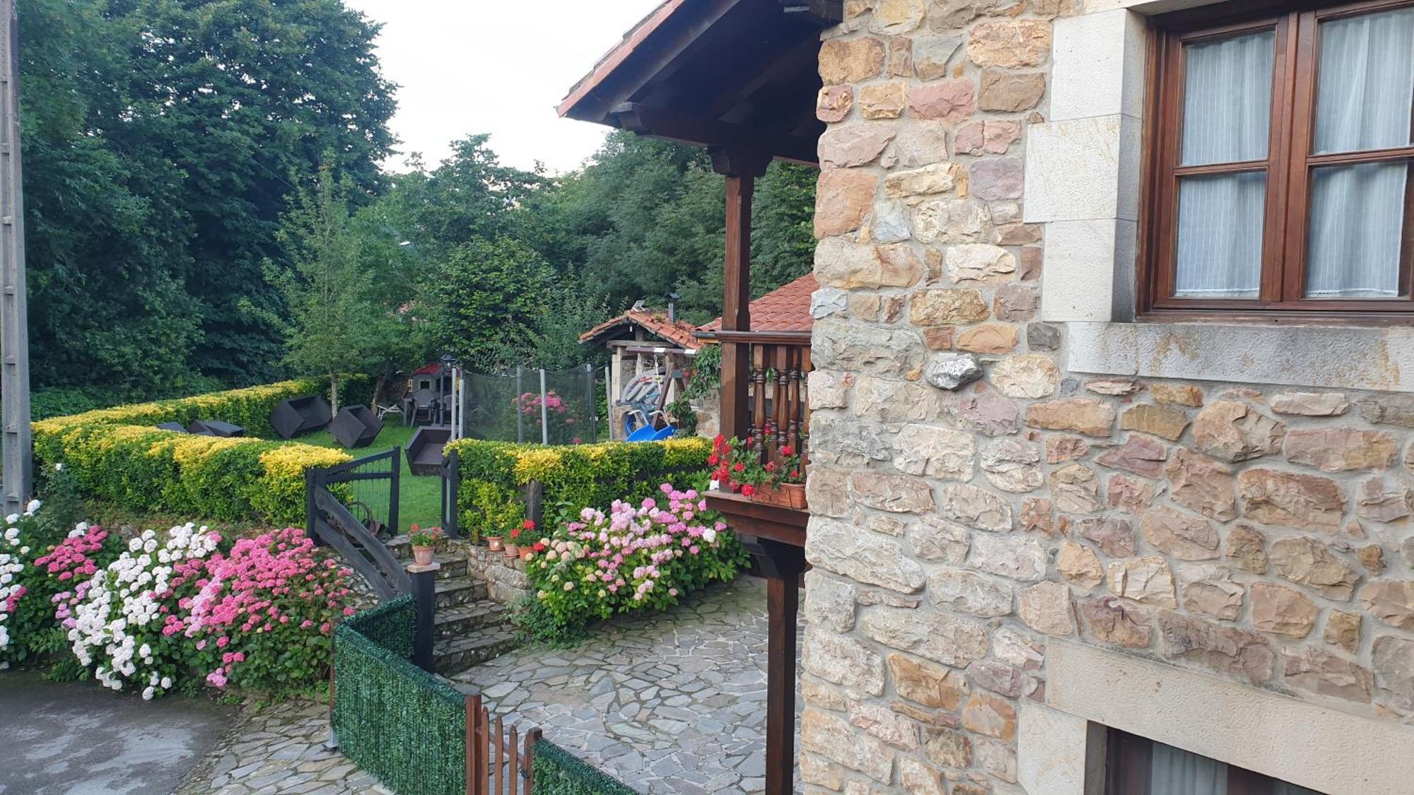 Casa Rural Caborzal Renedo De Cabuerniga Экстерьер фото